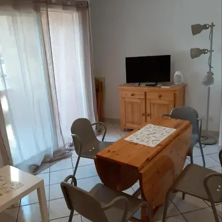 Appartement Confortable à Proximité de la Mer 45 m² *