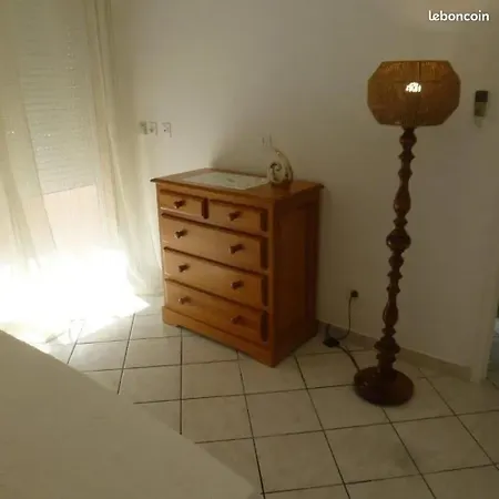 Appartement Confortable à Proximité de la Mer 45 m² * Hyeres