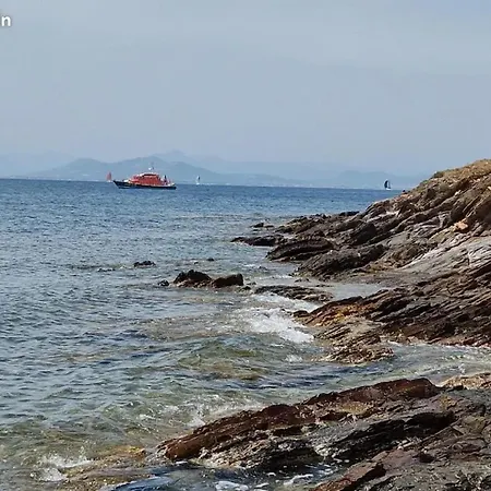 Appartement Confortable à Proximité de la Mer 45 m² Apartment *