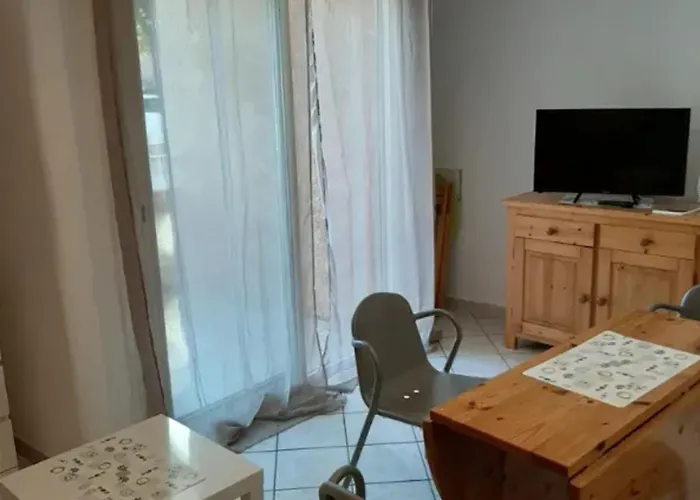 Confortable A Proximite De La 45 M² Lejlighed